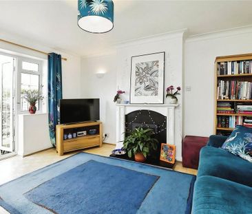 2 bedroom maisonette to rent - Photo 2