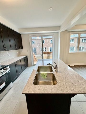 For Lease - 9 Vinewood Crescent, Barrie, Ontario - Photo 5