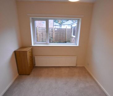 3 bedroom detached bungalow to rent - Photo 5