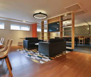 Silver En Suite - Photo 1