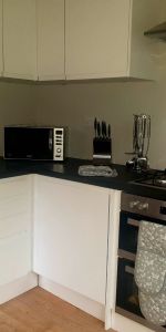 Broom Grove Room 4 - Photo 4