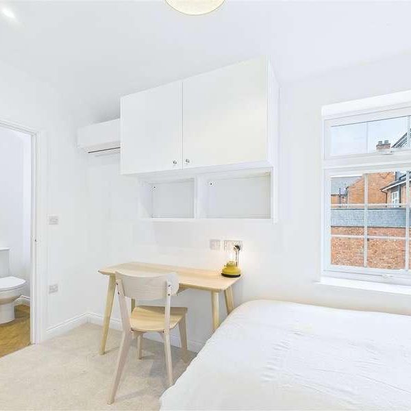 Charnwood Road, Shepshed, LE12 - Photo 1