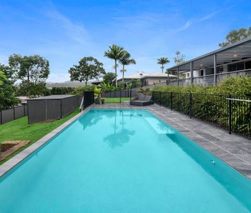 4 Bedroom Home with Amazing Views + Pool - Photo 5
