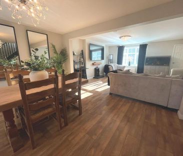 3 bedroom terraced house to rent - Photo 1