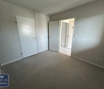 Location Appartement 2 pièces 43m² PETIT COURONNE 76650 - Photo 4