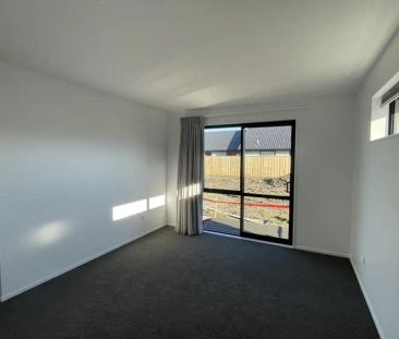 55 Hilton Drive - Photo 4