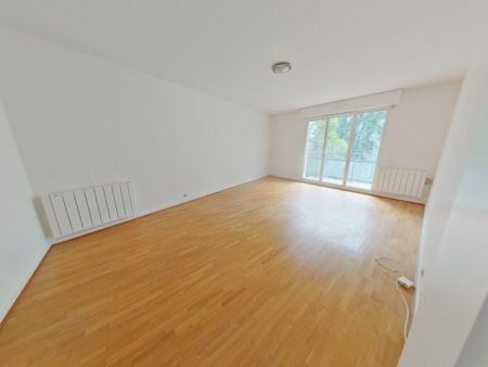 APPARTEMENT T3 A LOUER - BOULOGNE BILLANCOURT Salle des Fetes 1 - 71.6 m - 2 070 € - Photo 2