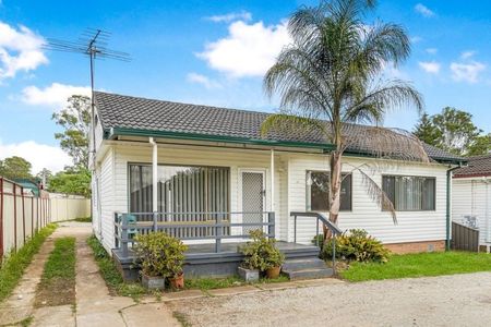 2 Epping Close, Cambridge Park - Photo 5