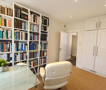3 bedroom flat to rent - Photo 2