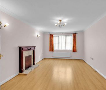 4 bedroom detached house to rent - Photo 2