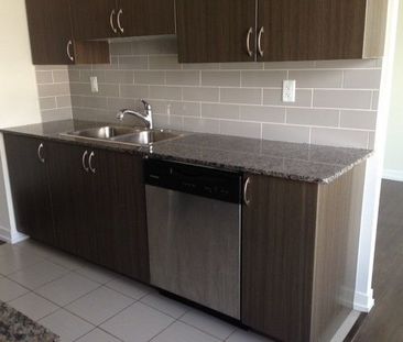 For Lease - 812 Lansdowne Avenue Unit# 1212, Toronto, Ontario - Photo 2