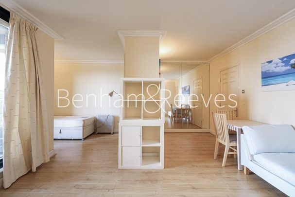 Studio to rent - Photo 1