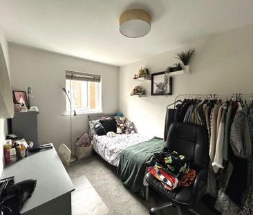 Apt 1, 2 Ballyoran Heights, Dundonald, Belfast, BT16 1ZN - Photo 4