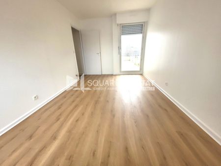 Location Appartement 4 pièces 99m² MARCQ EN BAROEUL 59700 - Photo 4
