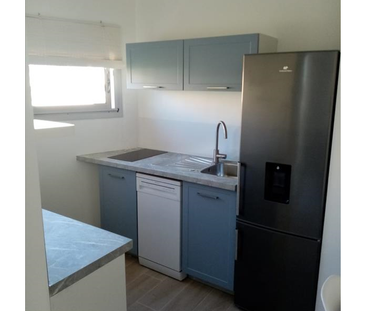 1 pièce - Meublé - 29,77 m² - 4ème étage - Colocation non autorisée - Photo 1
