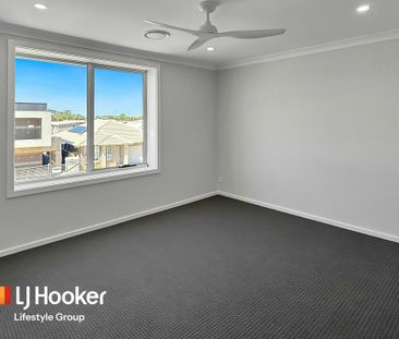 29 Giovanni Street, Oran Park - Photo 3