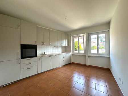 For rent in the historic center of Mendrisio - Photo 5