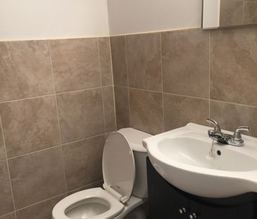 355 St. Anne's Road, Manitoba, R2M 3B6, Winnipeg - Photo 1