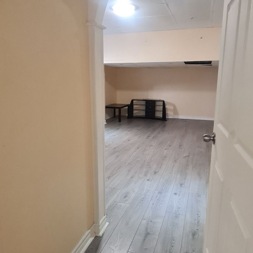 For Lease - 339 Sugar Pine Crescent Unit# B, Kanata, Ontario - Photo 1