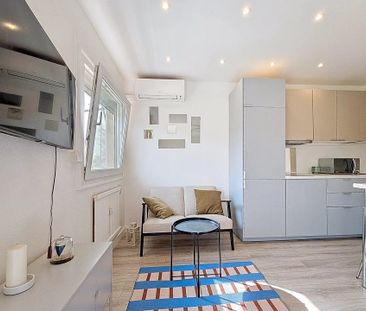 Location Appartement 1 pièces 25 m2 à Cannes - Photo 2