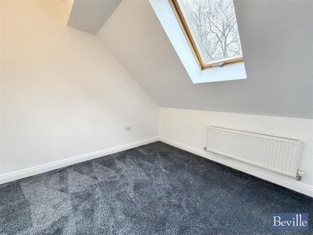3 bedroom semi-detached house to rent - Photo 2