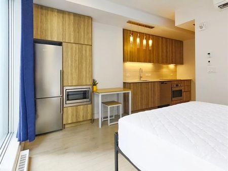 Unit 1903: Entire unit - Photo 2