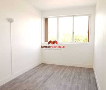 Location Appartement 4 pièces 67m² - Photo 3