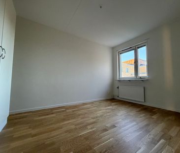 Bråddgatan 42 – 3rok (lgh 1304) - Foto 4