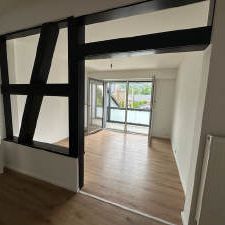 Moderne 4,5 Zimmerwohnung in zentraler Wohnlage zwischen Engelskirchen und Gummersbach - Photo 1