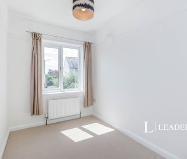 4 bedroom house to rent Sandlands Road, Walton on the Hill, KT20 - Photo 4