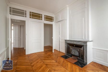 Appartement à louer 4 pièces 98.25m² - Photo 2