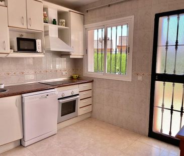 Luxury Villa for rent in Fuengirola, Andalusia - Photo 3