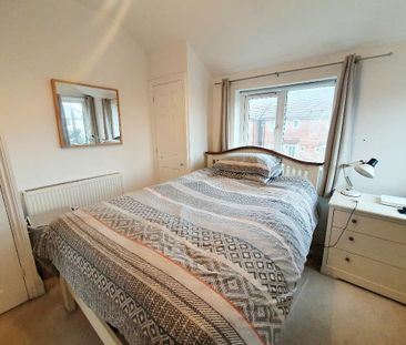 Normanton Avenue - Photo 4