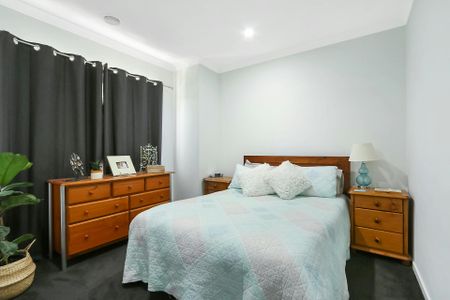 Modern Central Townhouse! - Photo 5