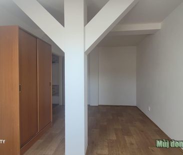 Pronájem bytu 3+kk 85 m², Věštínská , Praha Radotín - Photo 1