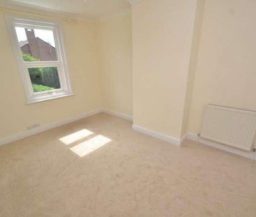 Parkstone, BH12 - Photo 2