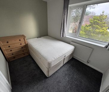 2 bedroom semi-detached house to rent - Photo 4