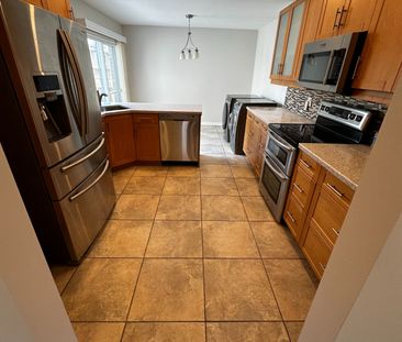 For Lease - 535 Appledale Crescent Unit# UPPER, Waterloo, Ontario - Photo 4