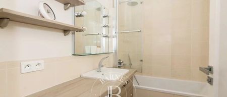 Appartement • La Plaine des Sablons - Photo 3