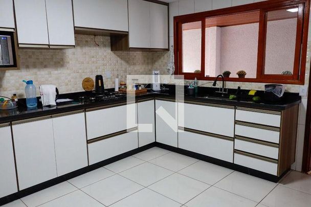 Imoveis - Na Vila Yolanda - Foto 1