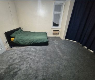 Studio Flat, Station Road, HA2 - Photo 5