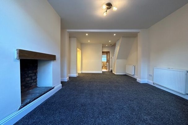 Grosvenor Road, L15 - Photo 1