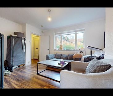2 Bed Terraced House, Marriott Road, E15 - Photo 2