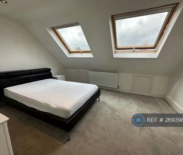 1 bedroom in a house share to rent - Photo 5