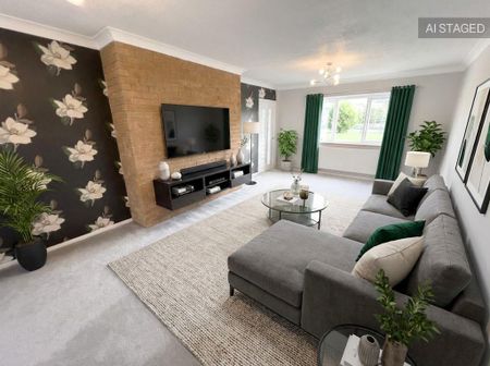 4 bedroom detached house to rent - Photo 2