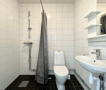 Parkvägen, Vallentuna - Photo 1