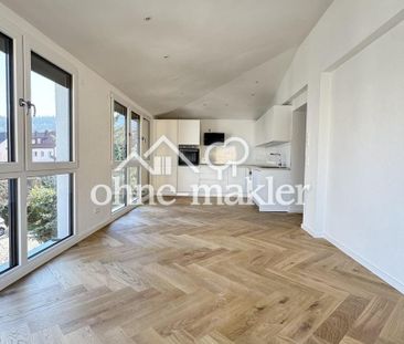 Moderne 3,5-Zimmer-Wohnung mit Gartenanteil, Designküche & Eichenpa... - Foto 3