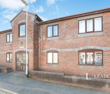 2 bedroom terraced house to rent - Photo 5