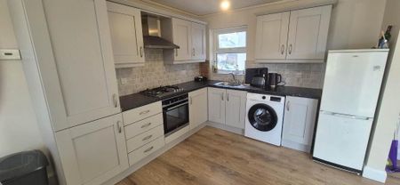 2 Distillery Close, Derry, Londonderry, BT47 2JX - Photo 3