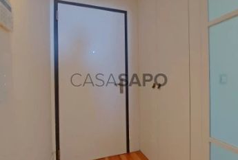 Apartamento T2 Triplex para alugar em Vila Nova de Gaia